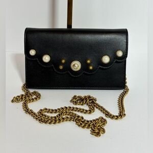 Gucci Wallet on Chain w/Pearls